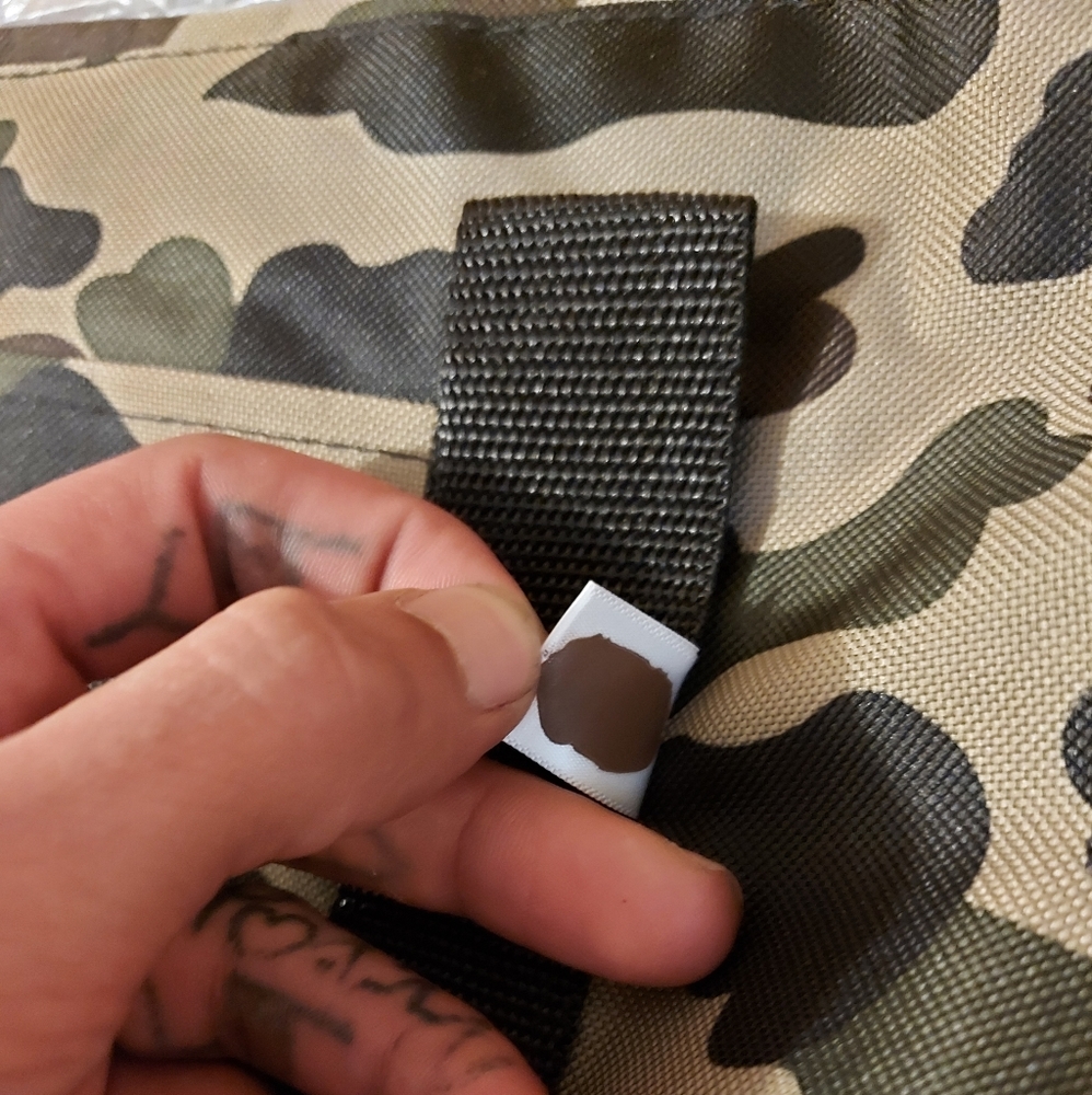 BAPE camo duffle bag - Picture 3 of 8